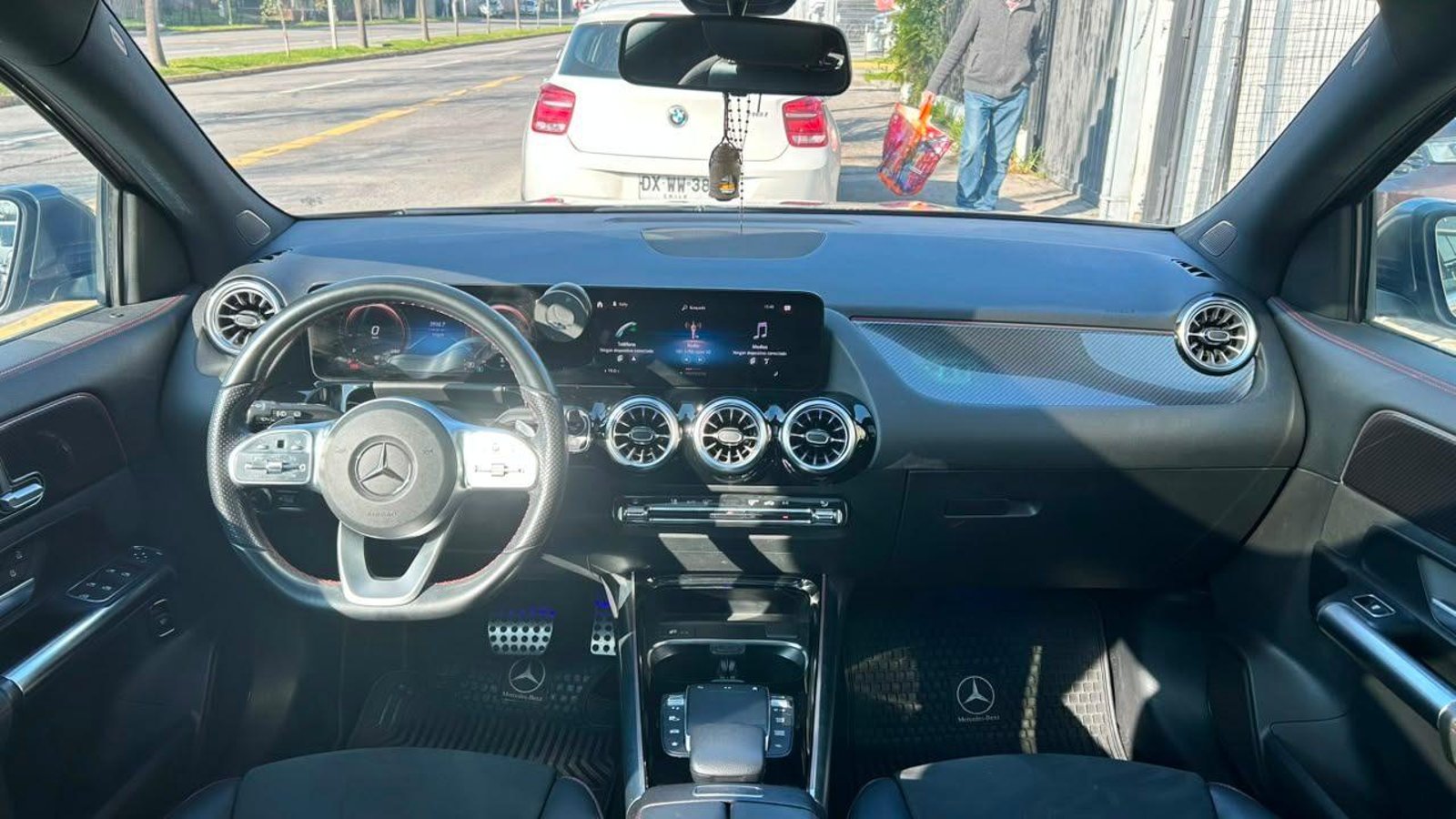 Mercedes-Benz GLA 2022 - Imagen 12 de 20