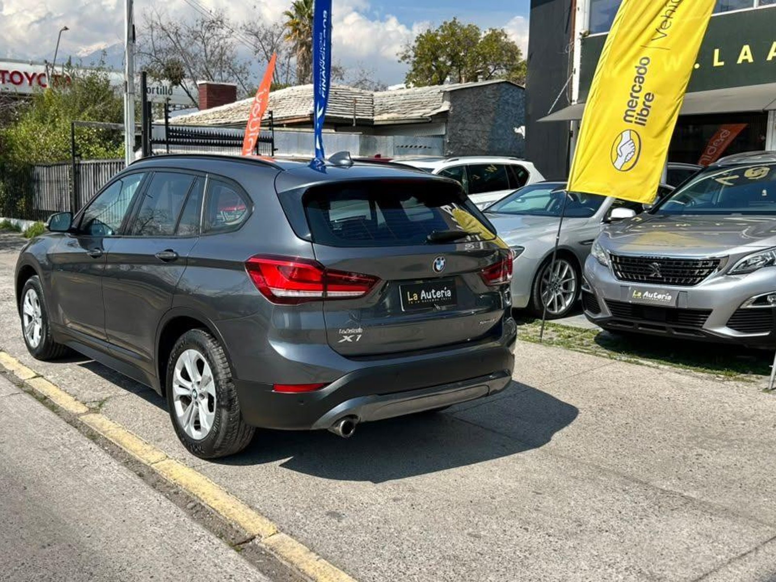 BMW X1 2022 - Foto 4 de 20