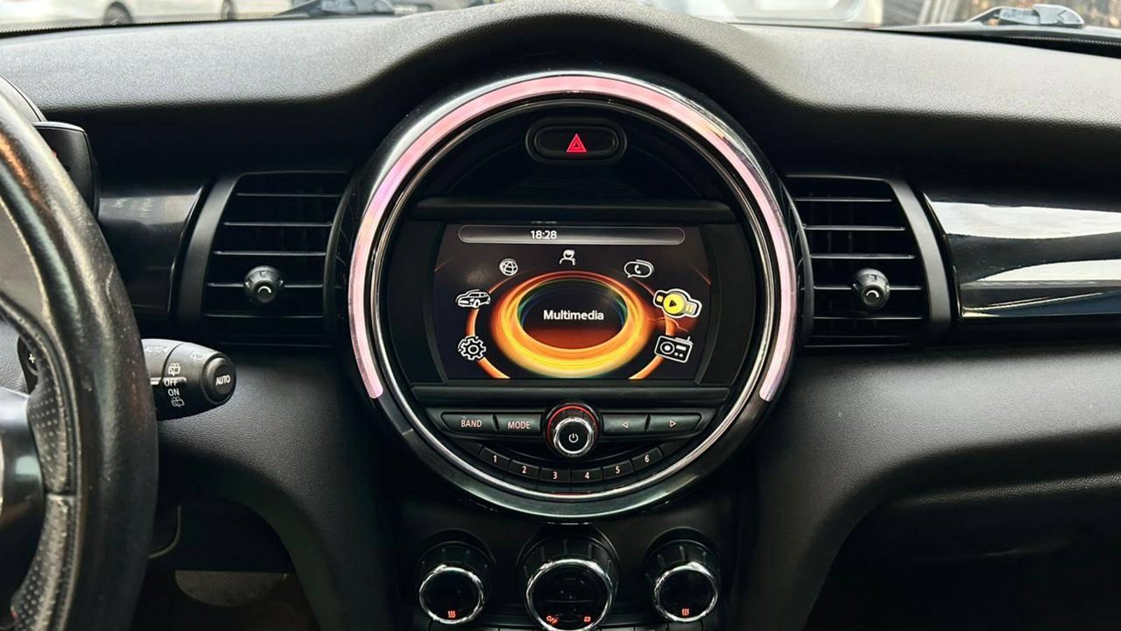 MINI Cooper 2016 - Imagen 15 de 20