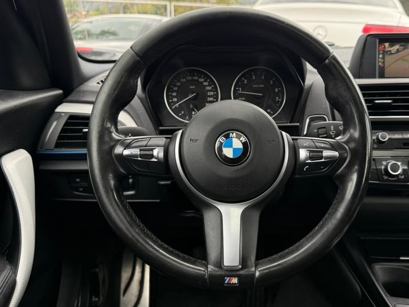 BMW 120i 2017 - Imagen 8 de 20