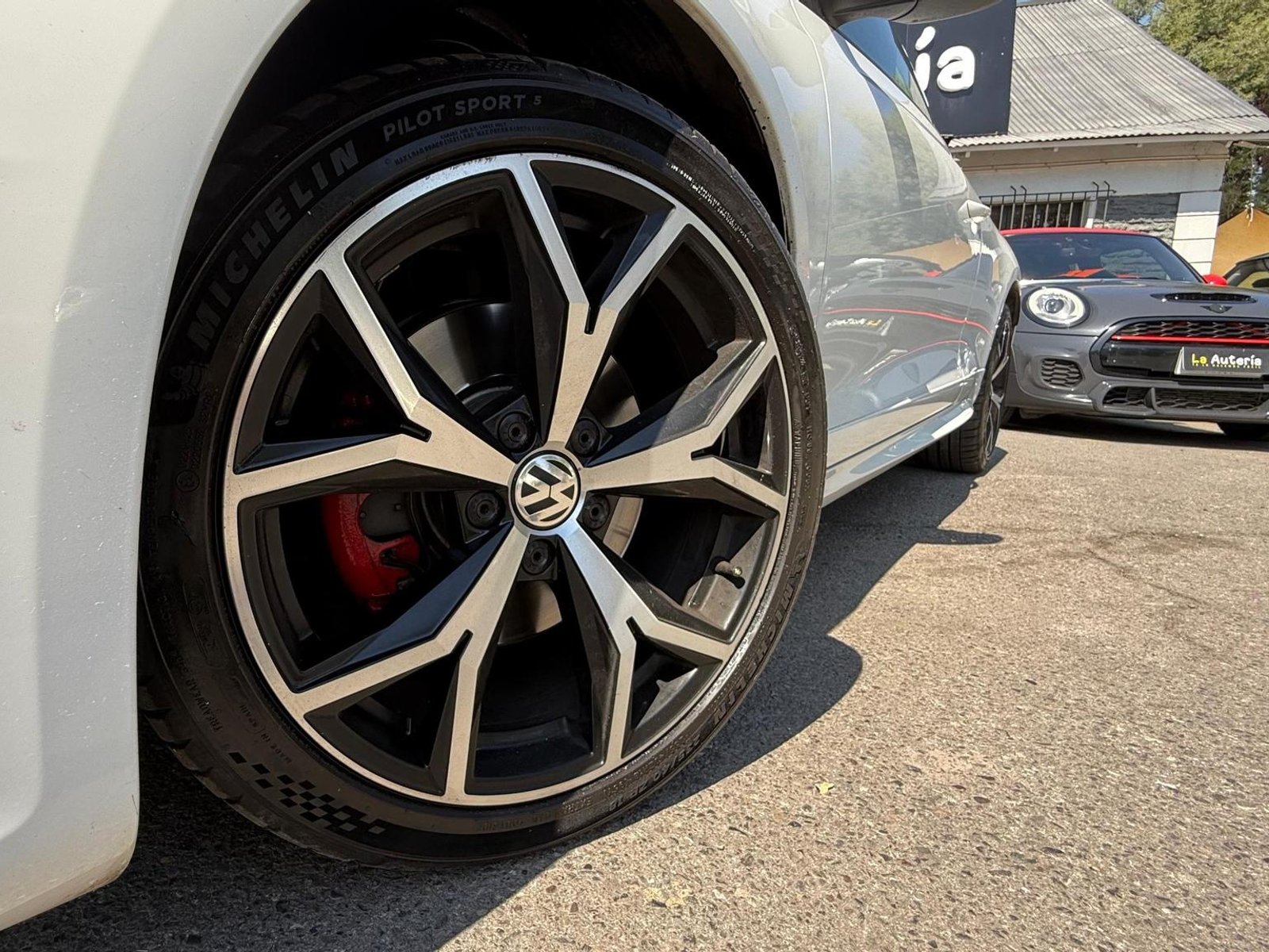 Volkswagen Scirocco 2018 - Foto 5 de 19