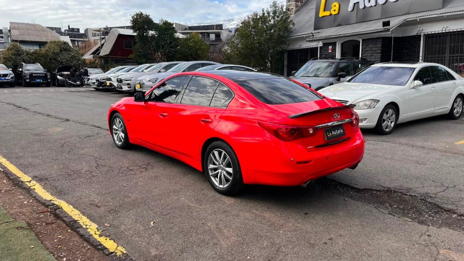 Infiniti Q50 2018 - Imagen 4 de 18