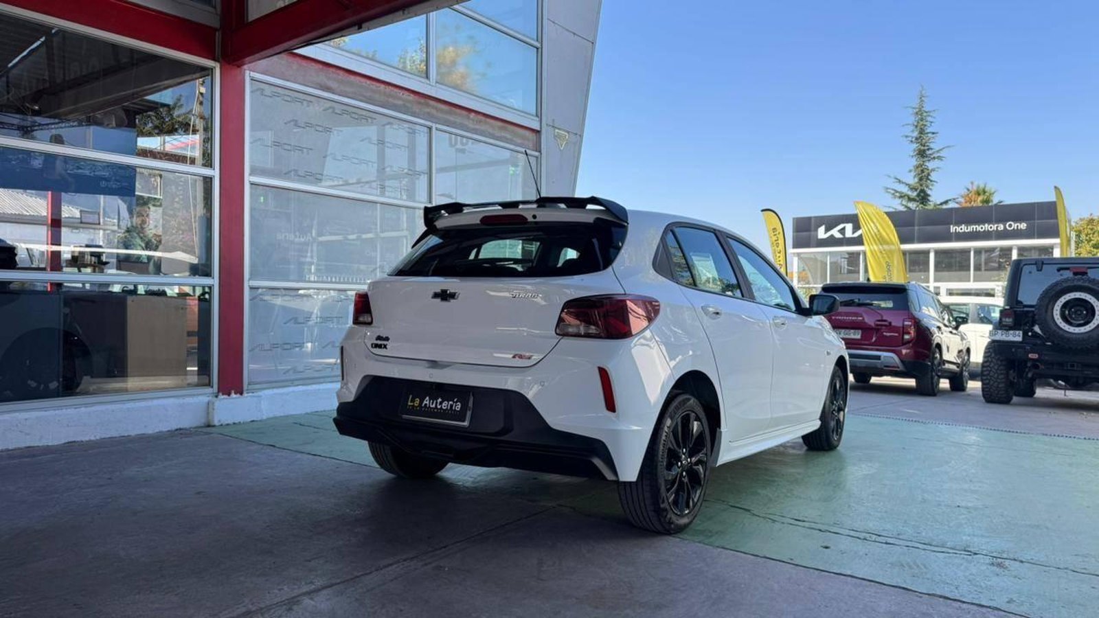 Chevrolet Onix Turbo 2024 - Imagen 3 de 18