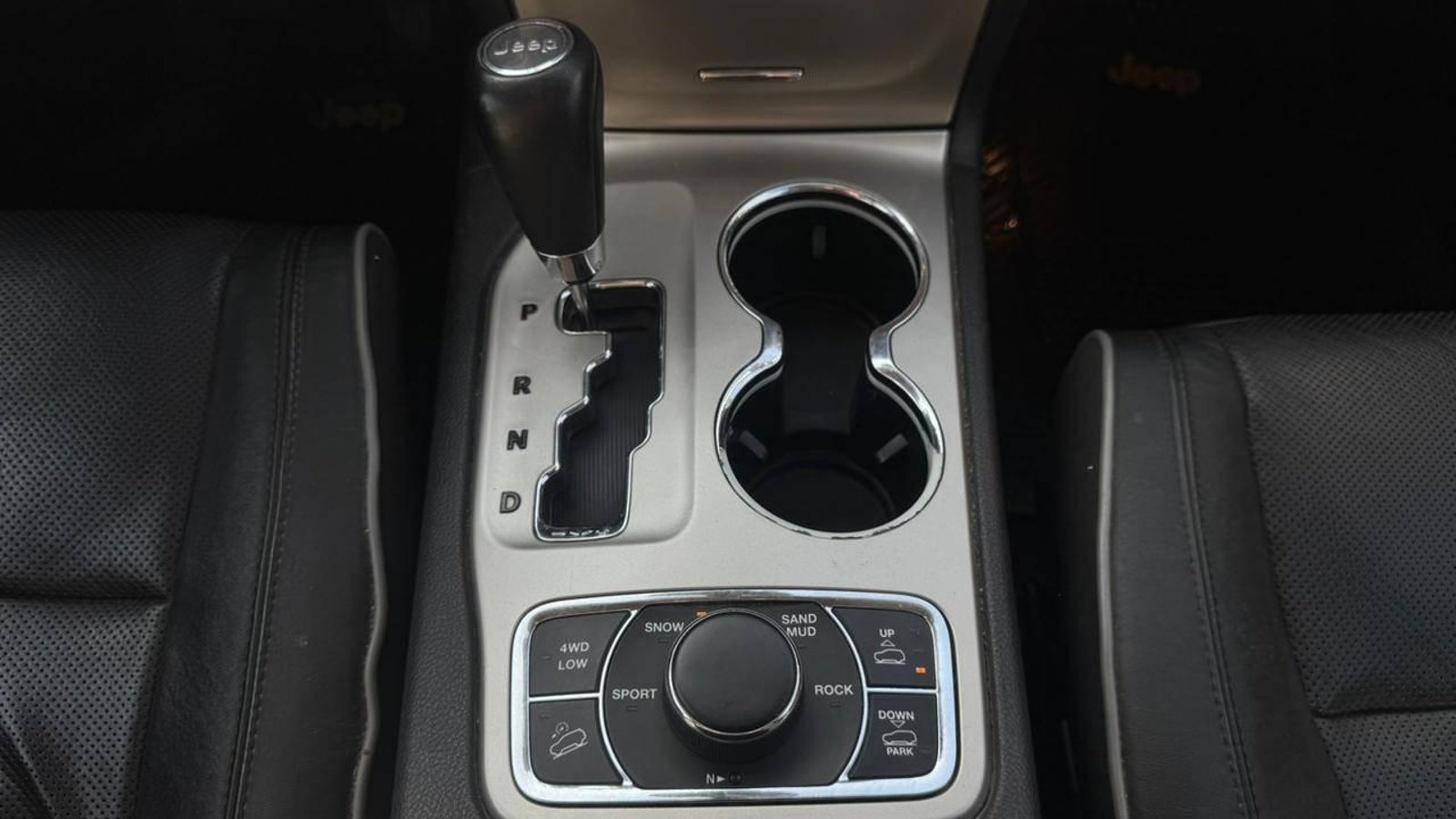 Jeep GRAND CHEROKEE 2012 - Imagen 11 de 20