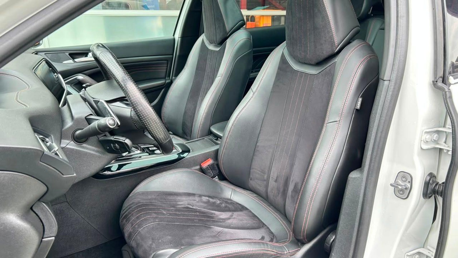Peugeot 308 2018 - Imagen 6 de 20