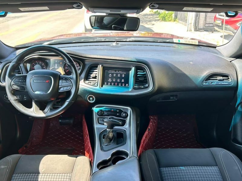 Dodge CHALLENGER 2020 - Imagen 9 de 20