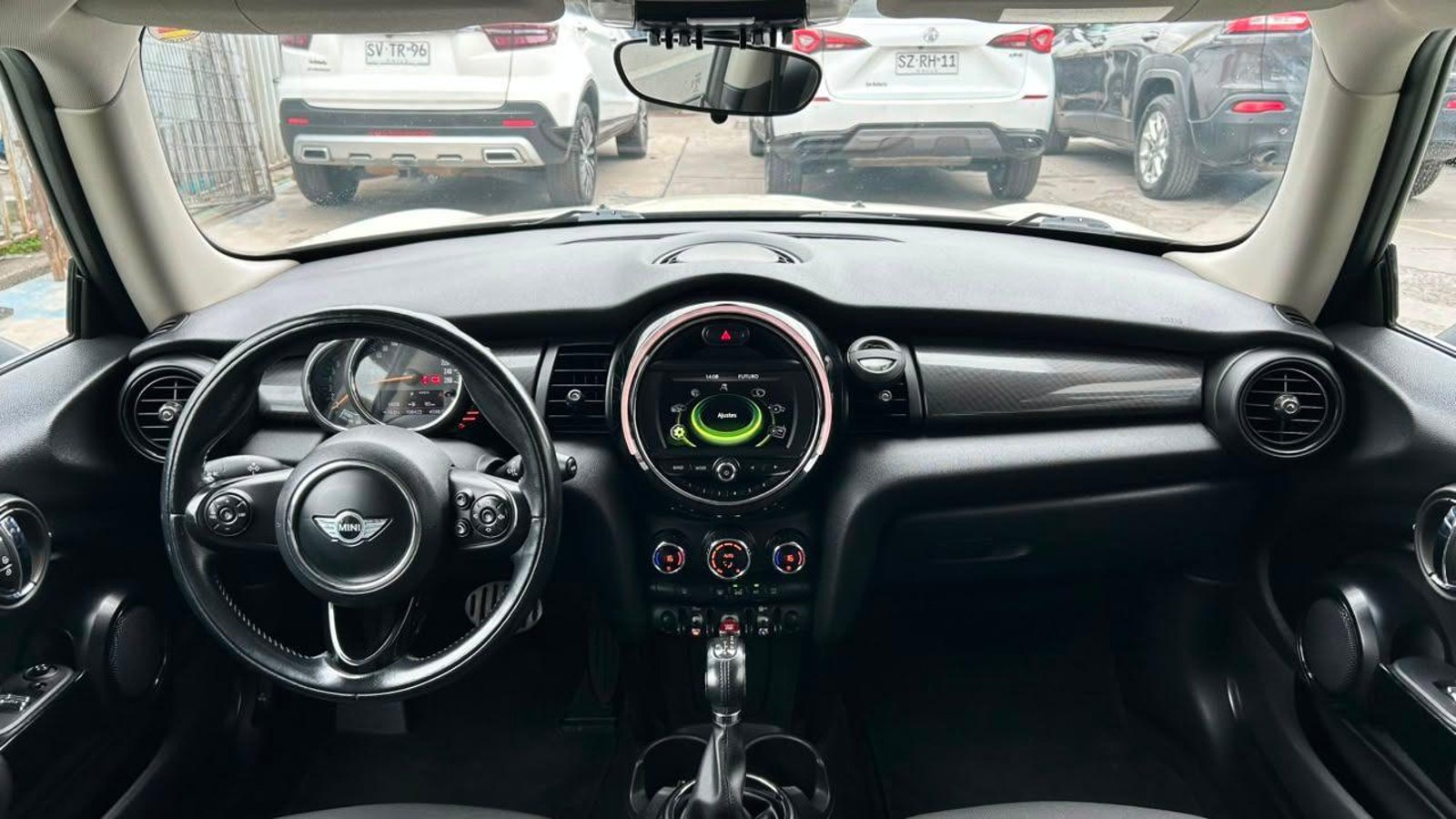 MINI F56 Cooper 2016 - Imagen 13 de 20