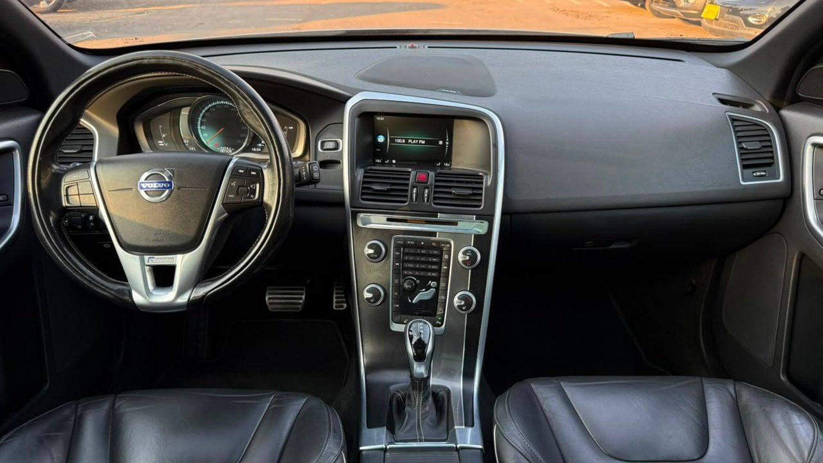 VOLVO XC60 2016 - Imagen 16 de 20