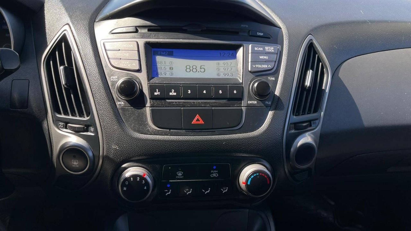 Hyundai TUCSON 2016 - Imagen 13 de 17
