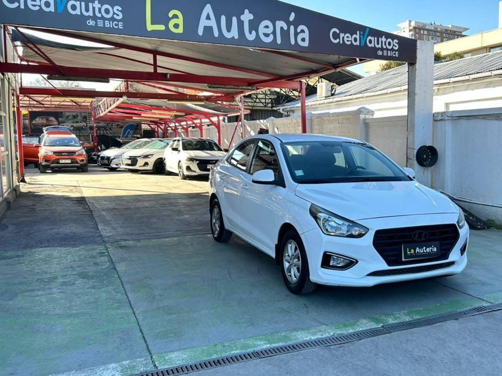 Hyundai Verna 2021 - Foto 2 de 20