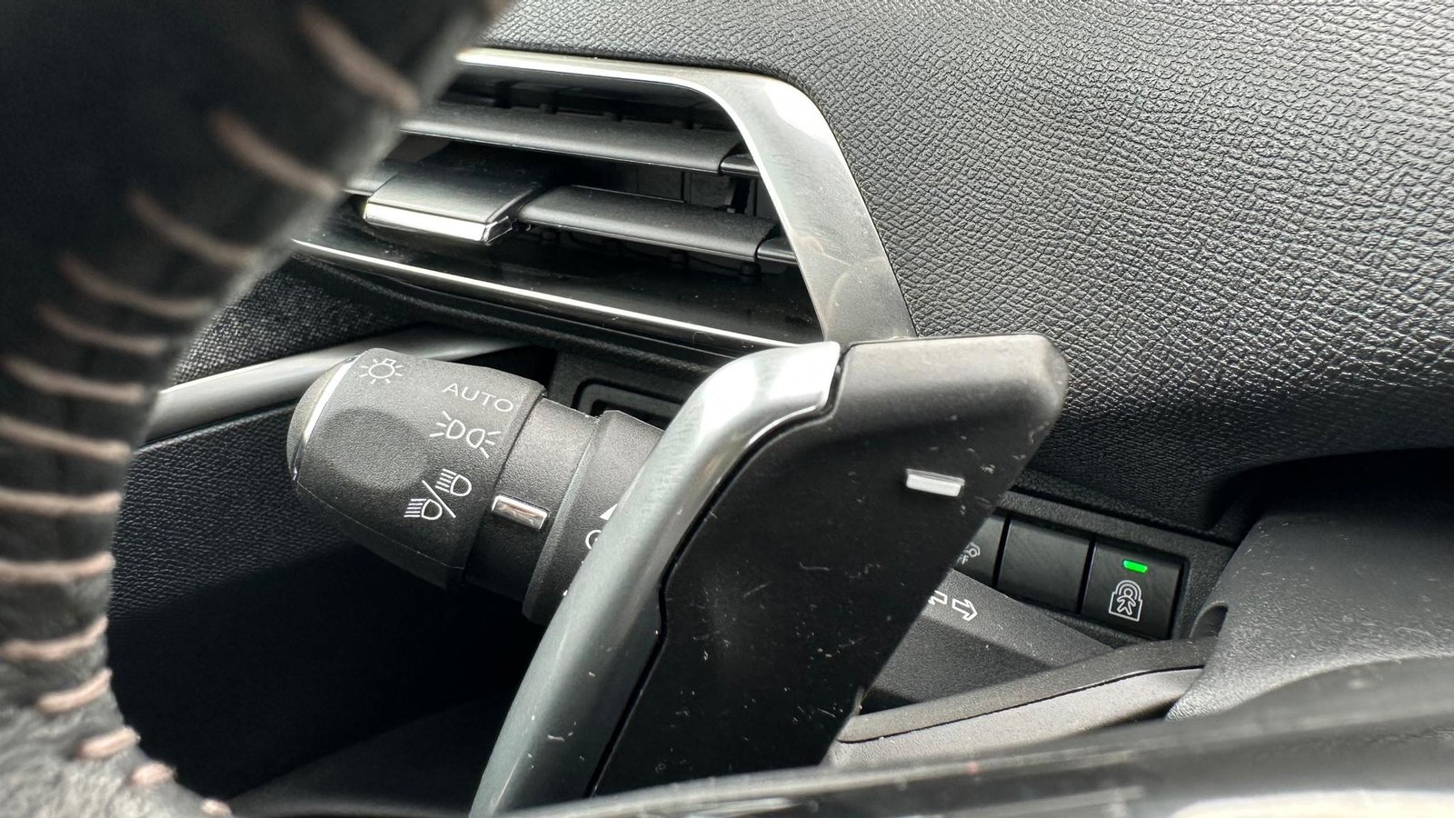 Peugeot 3008 1.5 2025 - Imagen 14 de 20