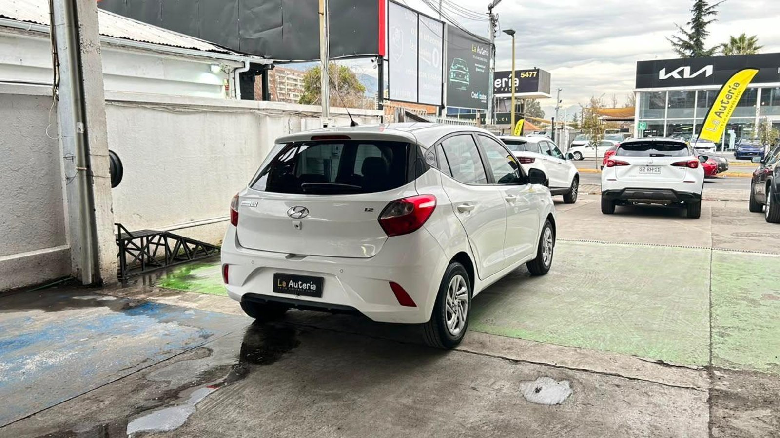 Hyundai Grand I10 2023 - Foto 3 de 20