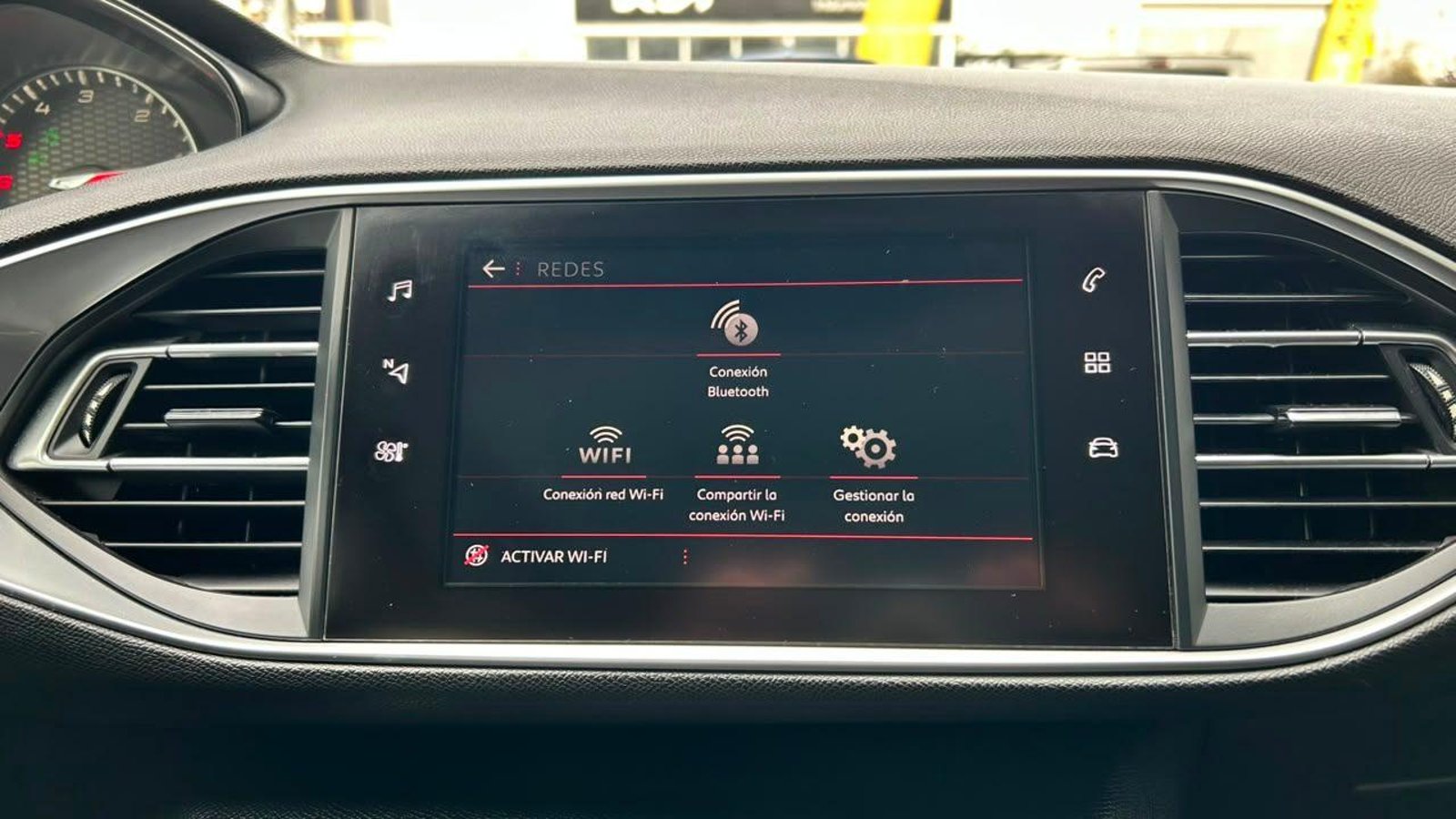 Peugeot 308 2018 - Imagen 16 de 20