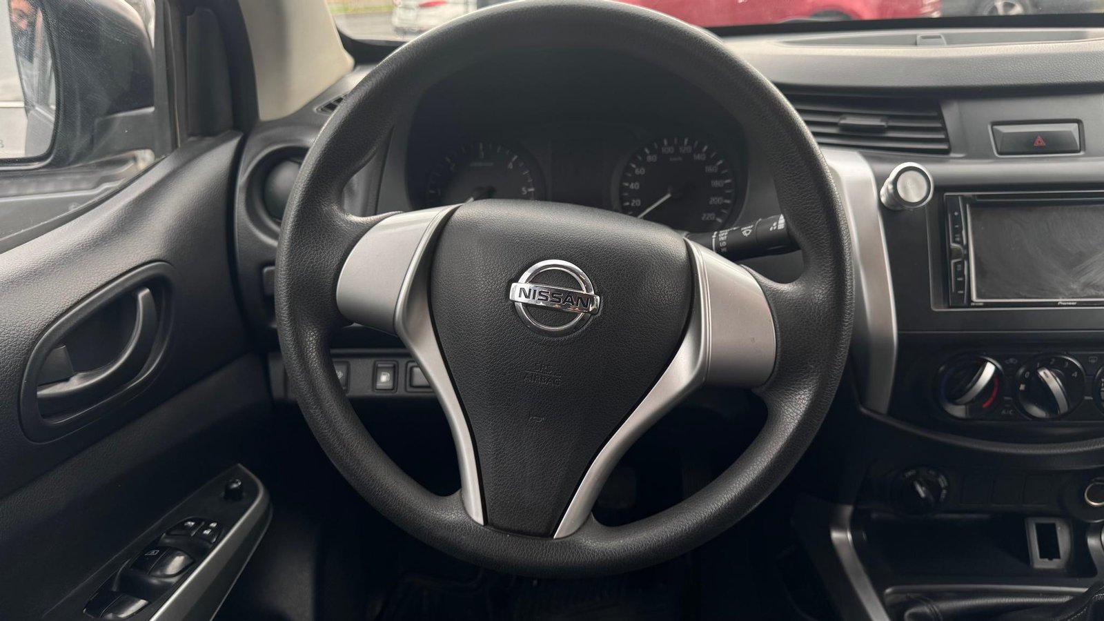 Nissan NP300 2018 - Imagen 9 de 15