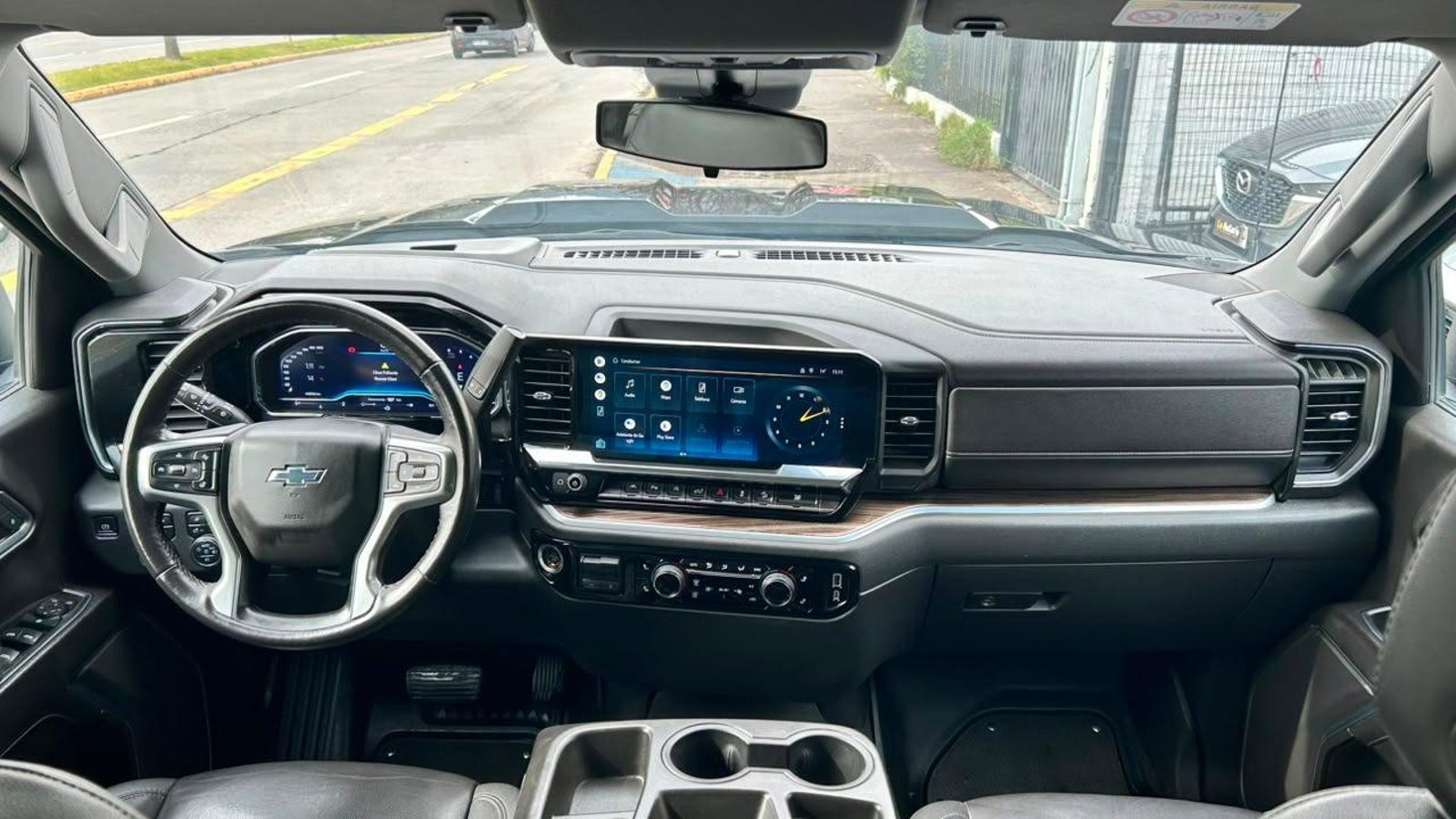 Chevrolet Silverado 2023 - Imagen 11 de 20