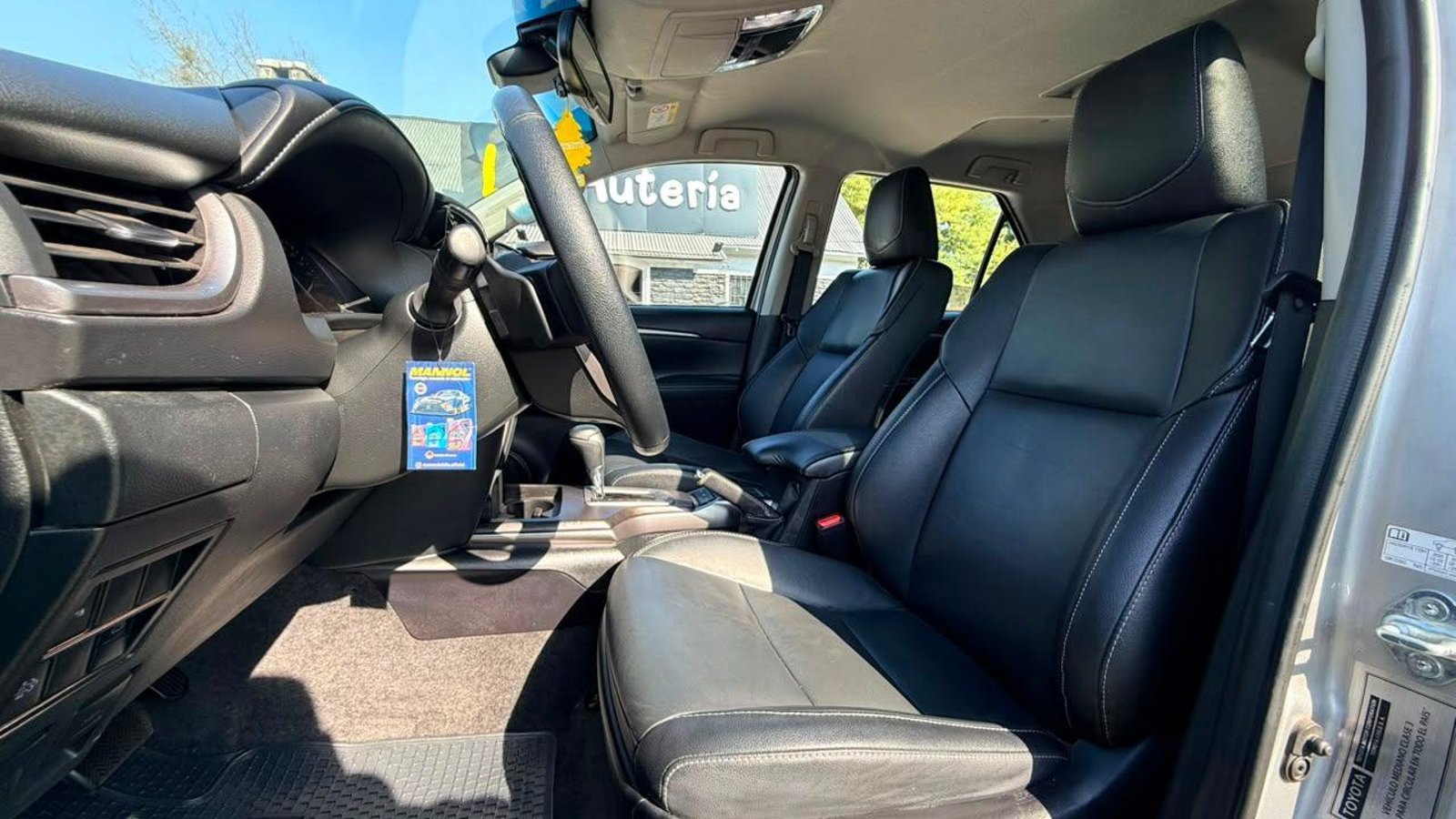 Toyota NEW FORTUNER SRX TDI 4X4 2.8 AUT 2022 - Imagen 5 de 20