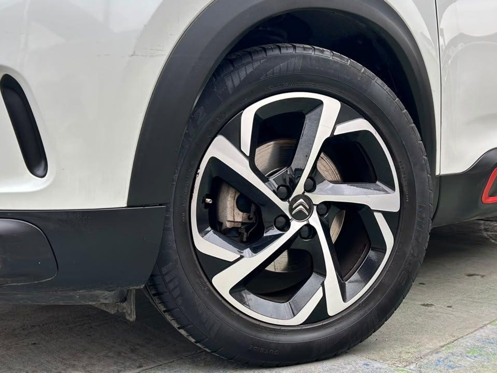 Citroën C5 AIRCROSS 2021 - Foto 5 de 20