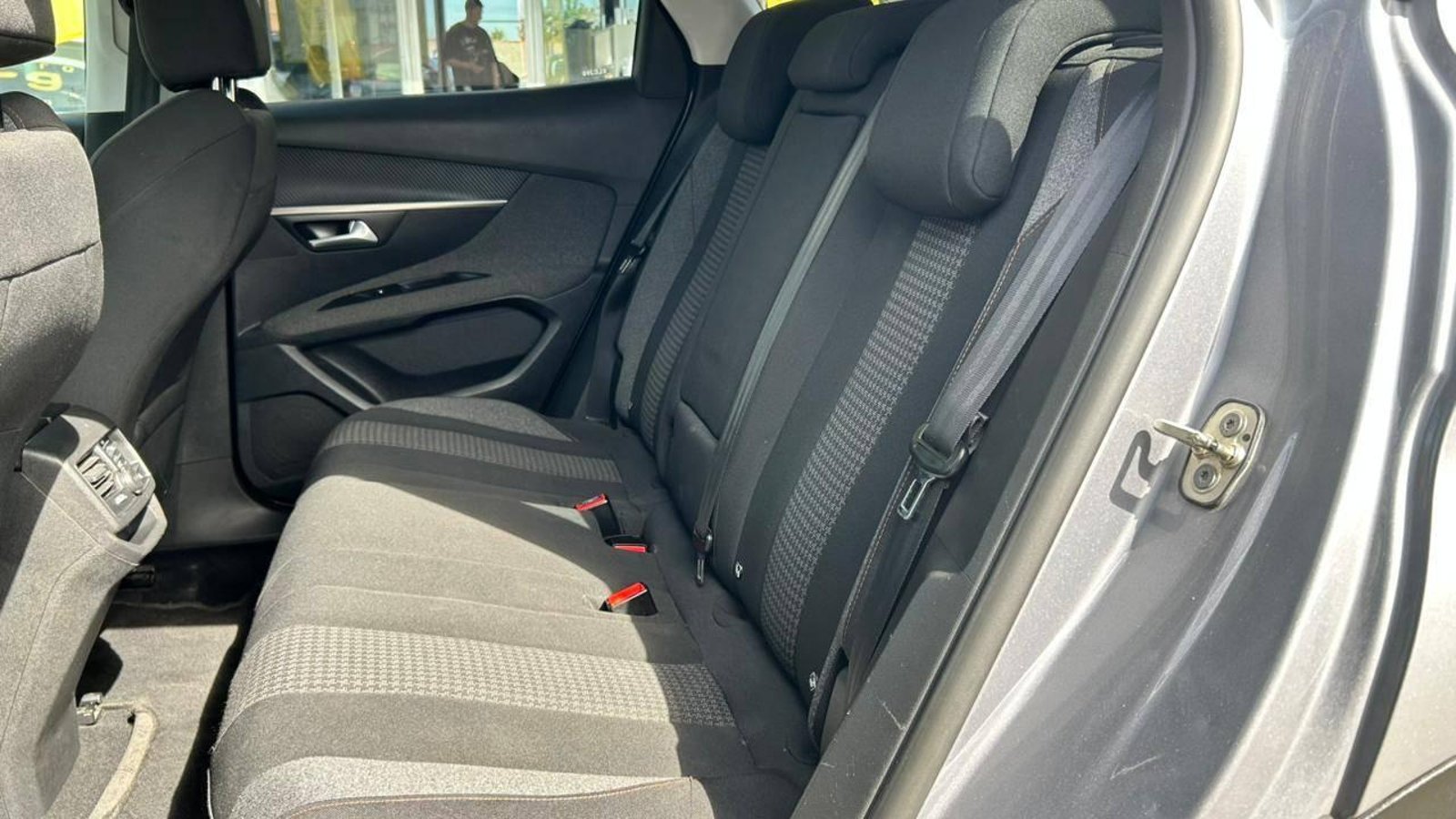 Peugeot 3008 2018 - Imagen 7 de 20