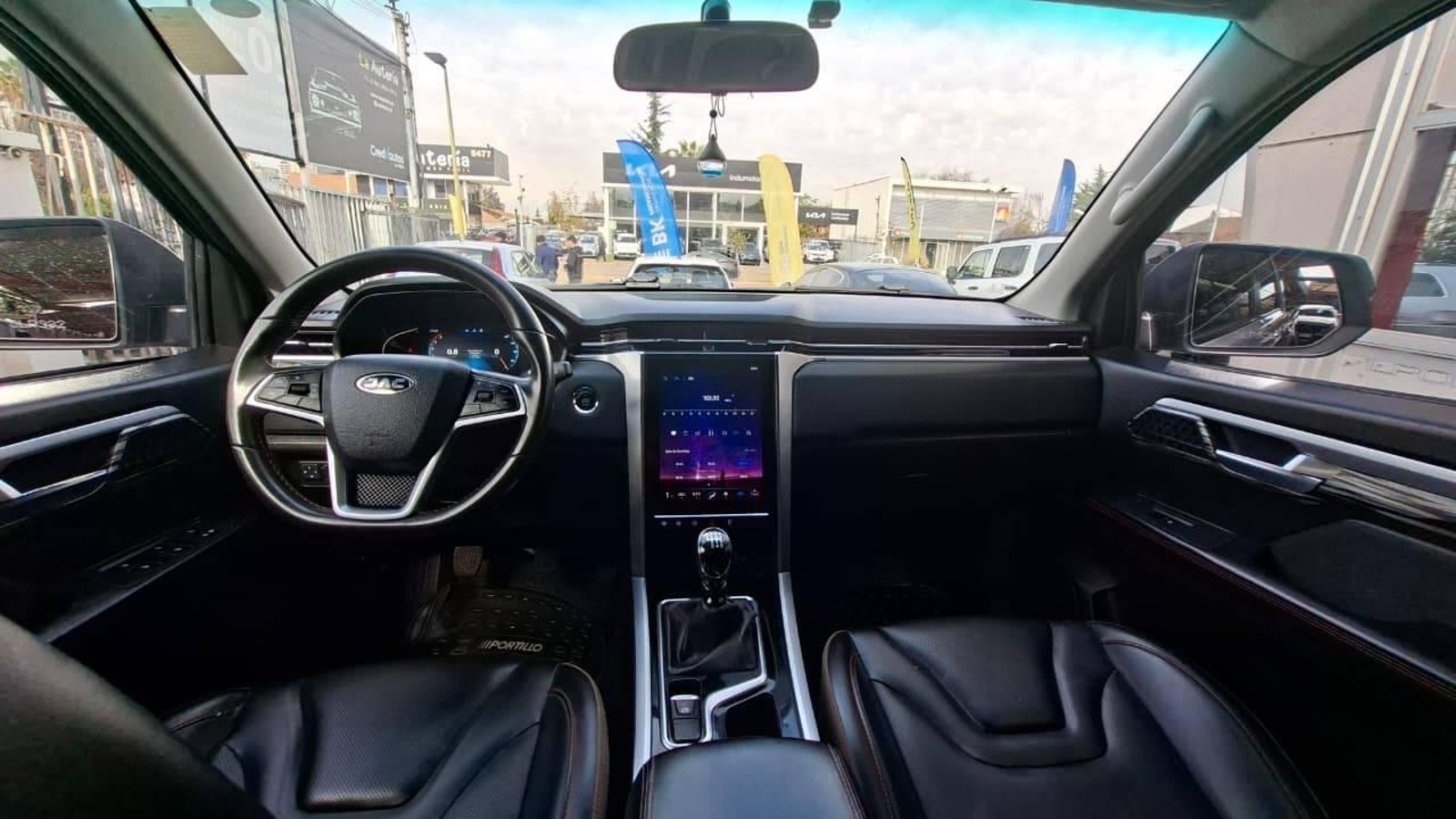 JAC T8 Pro 2023 - Imagen 7 de 17