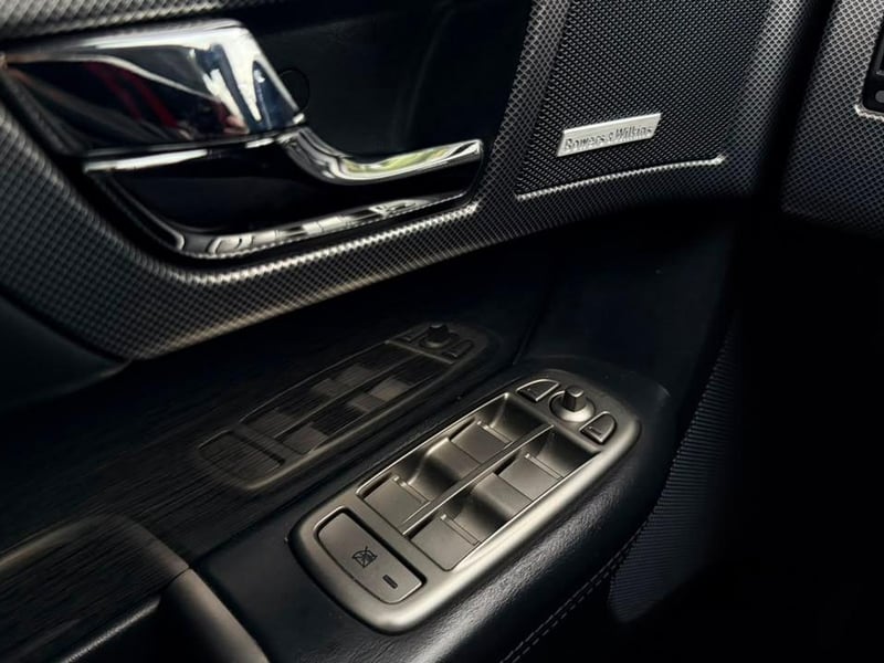 Jaguar XF R 2010 - Imagen 20 de 20