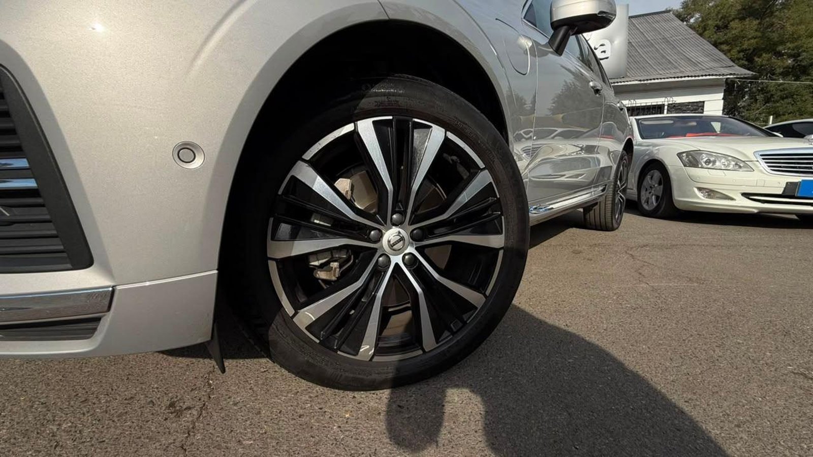 VOLVO XC60 2023 - Foto 5 de 20