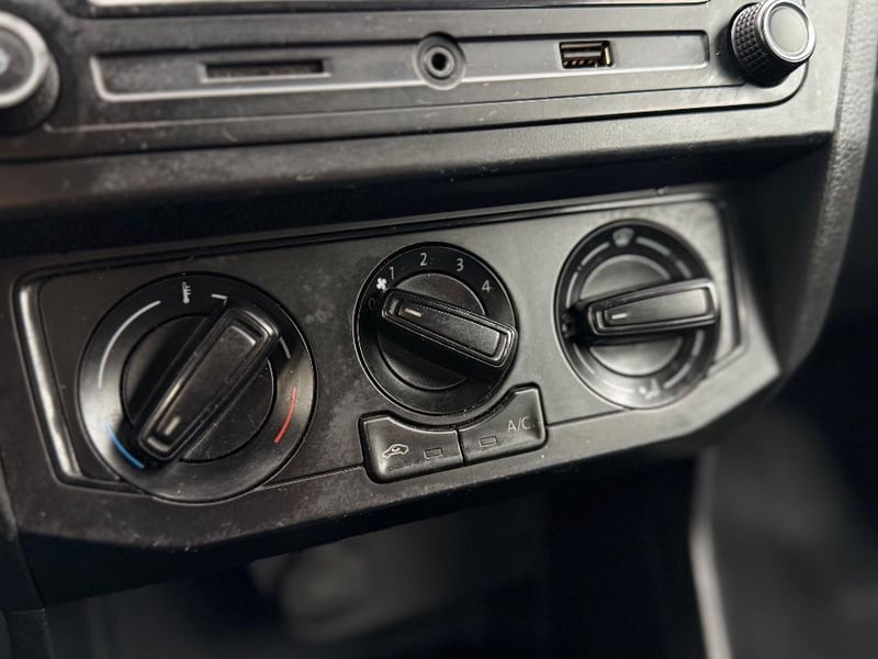 Volkswagen SAVEIRO 2023 - Imagen 12 de 19
