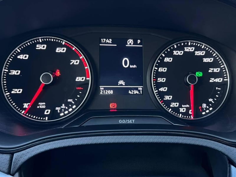 SEAT IBIZA 2023 - Imagen 6 de 16
