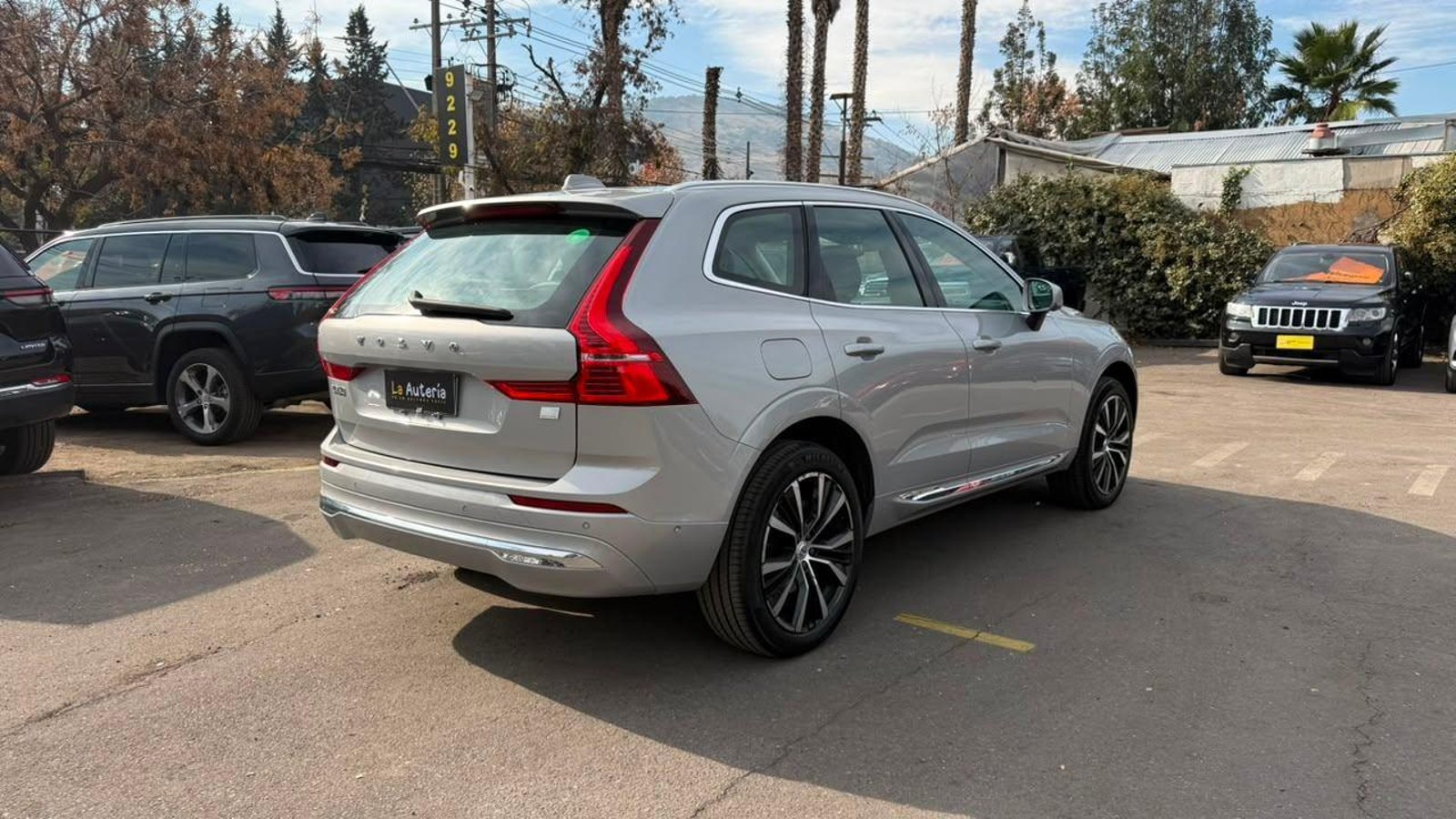 VOLVO XC60 2023 - Foto 3 de 20