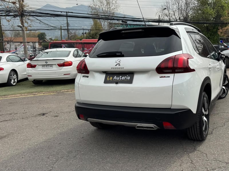 Peugeot 2008 2018 - Imagen 4 de 20