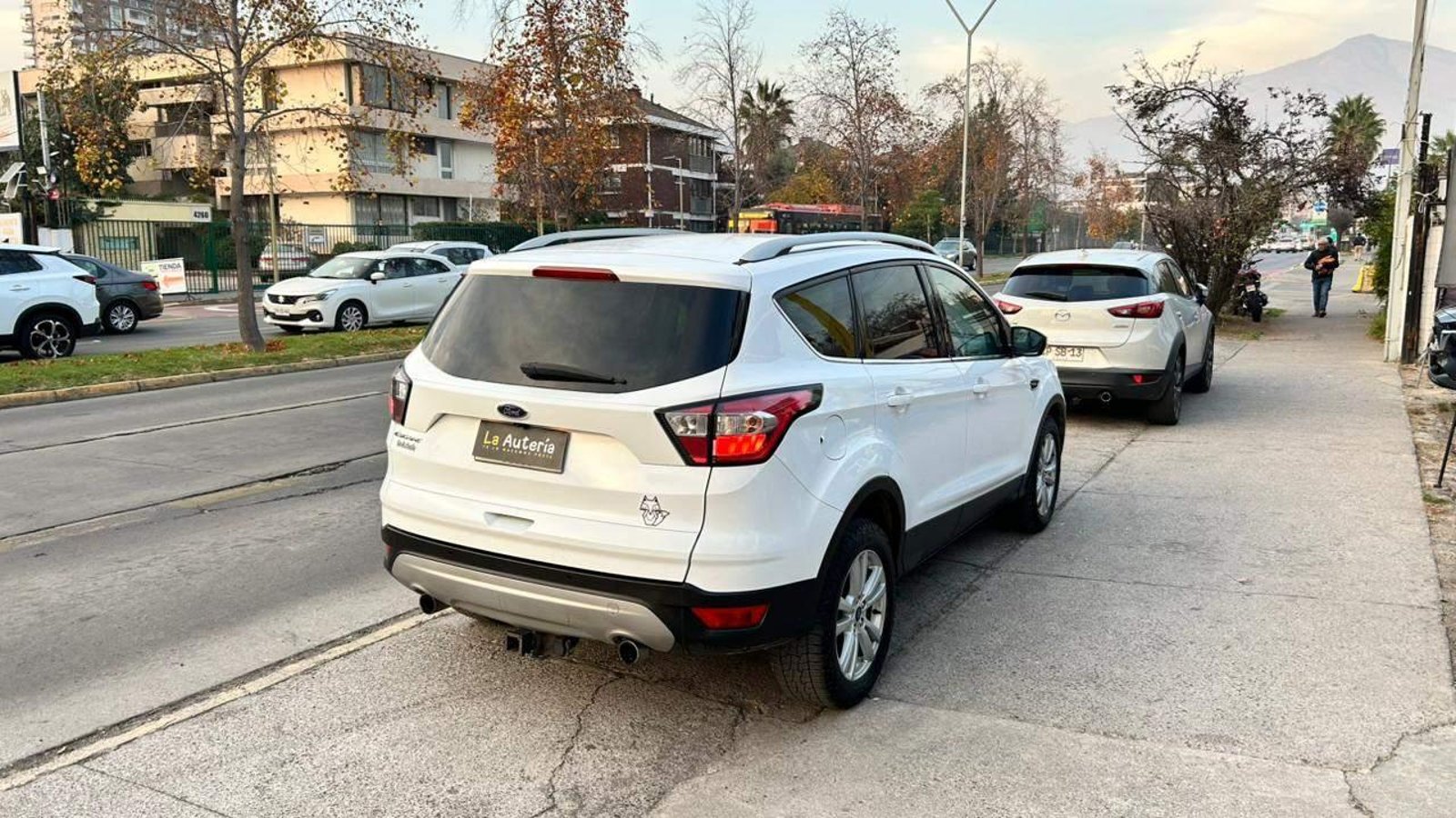 Ford Escape 2020 - Imagen 3 de 20