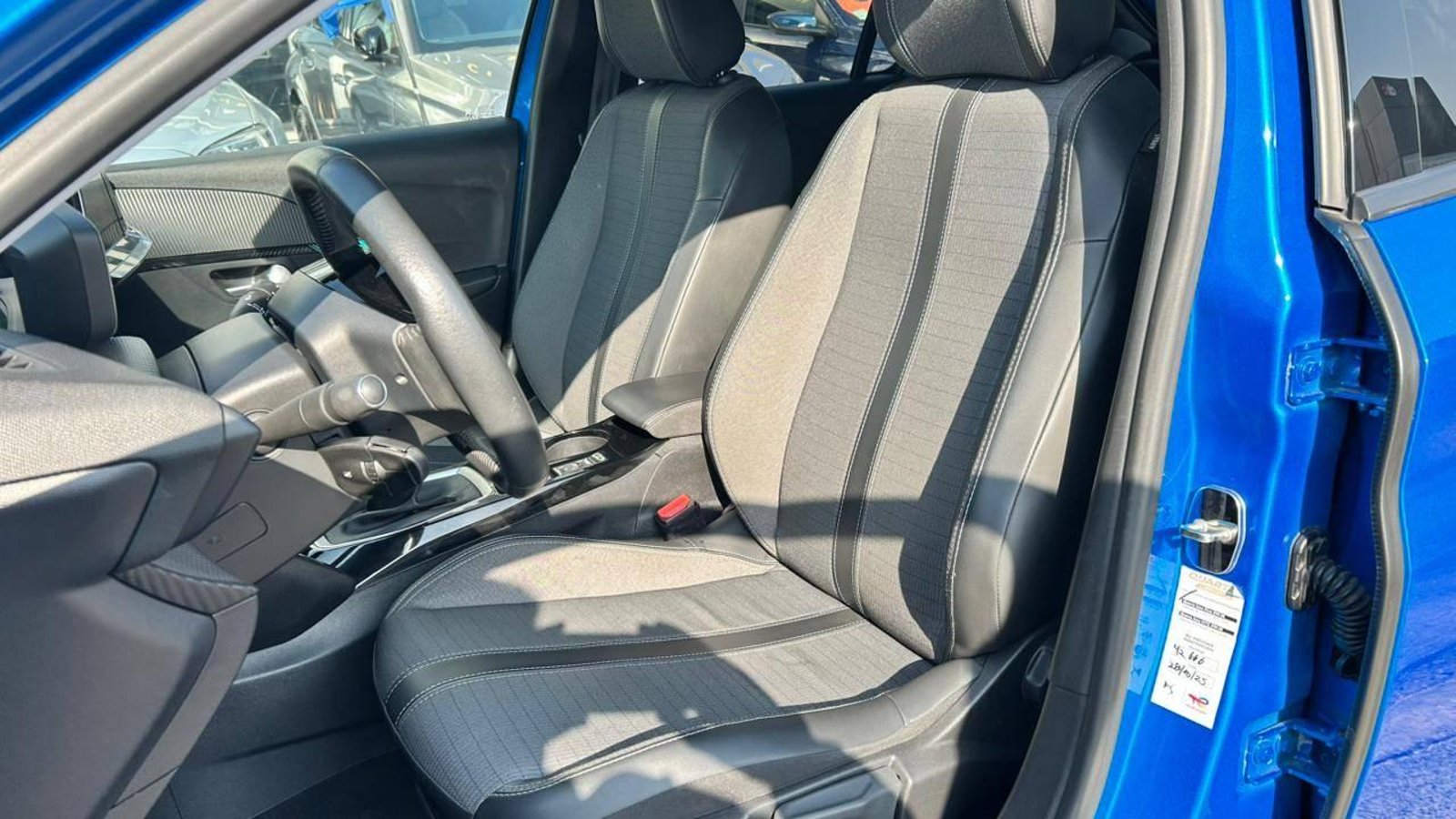 Peugeot 208 2022 - Imagen 6 de 20