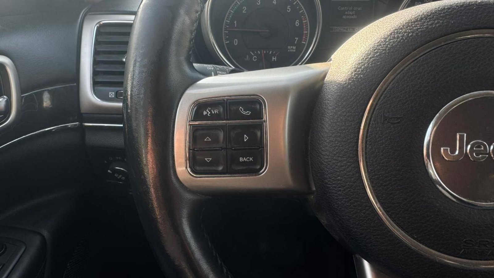 Jeep GRAND CHEROKEE 2012 - Imagen 15 de 20