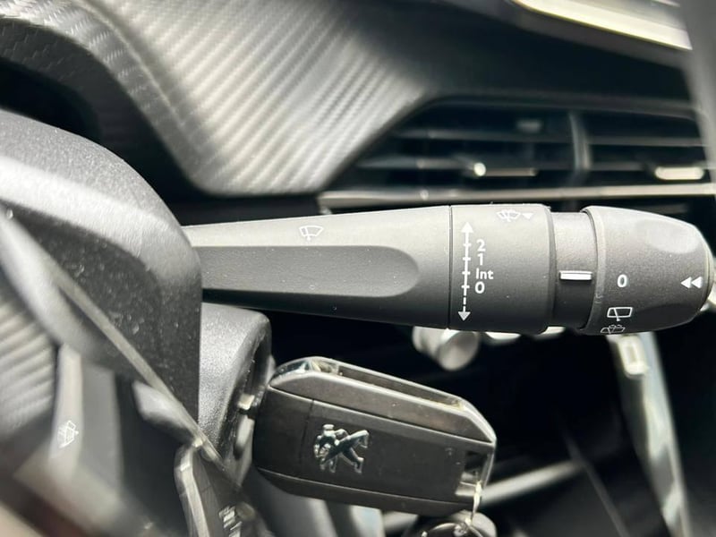 Peugeot 208 2024 - Imagen 18 de 20