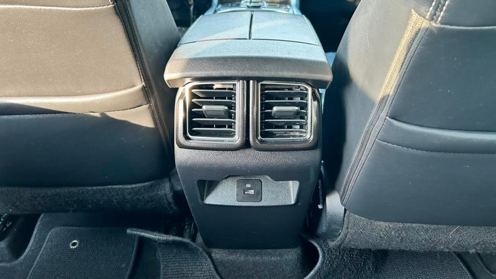 Ford TERRITORY 2022 - Imagen 19 de 20