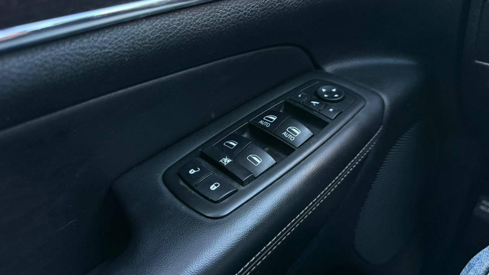 Jeep Grand Cherokee 2014 - Imagen 19 de 20