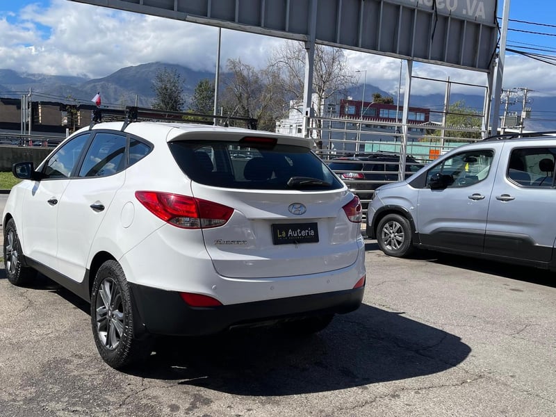 Hyundai TUCSON 2016 - Imagen 3 de 17