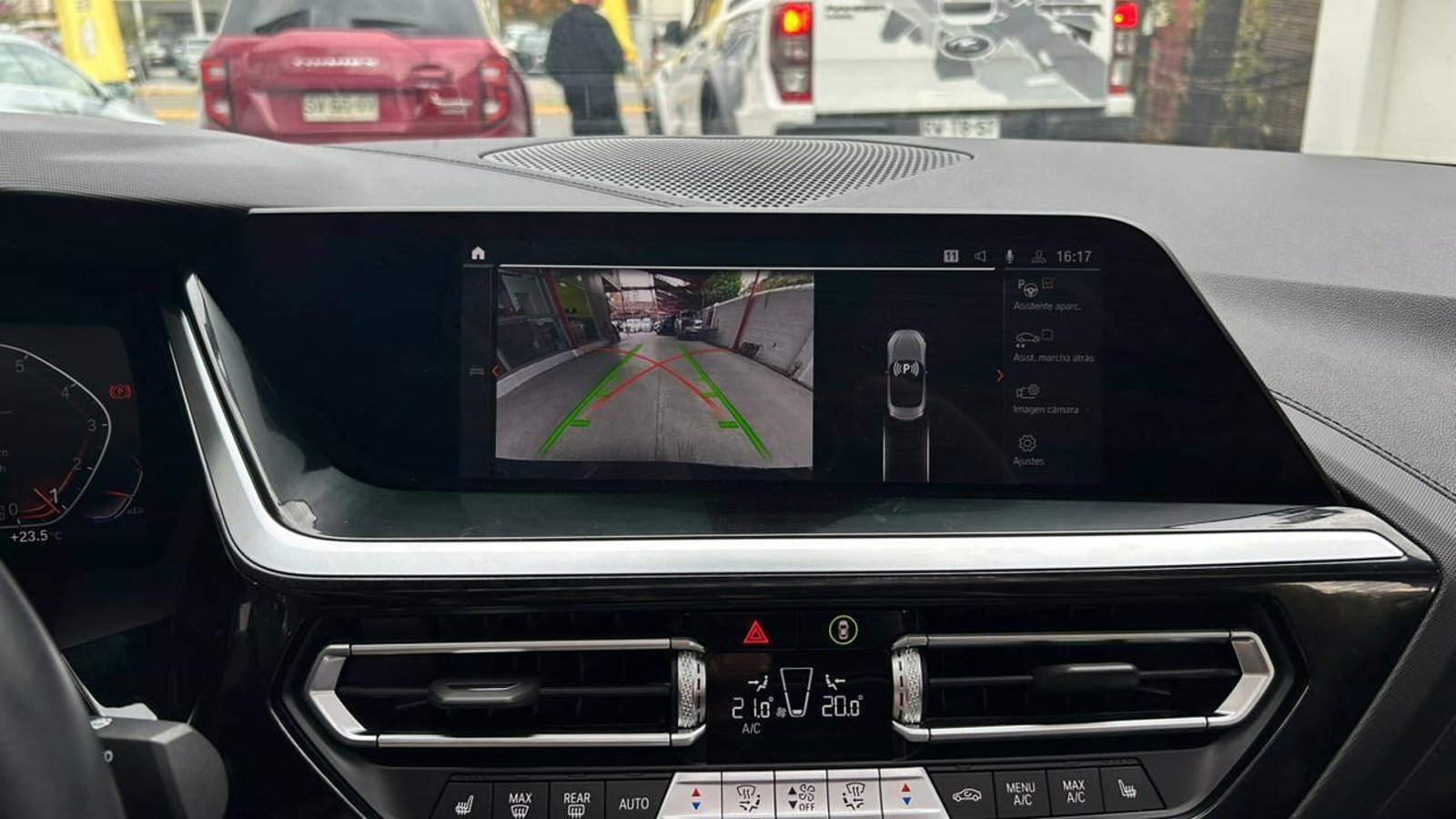 BMW Z4 2025 - Imagen 18 de 20