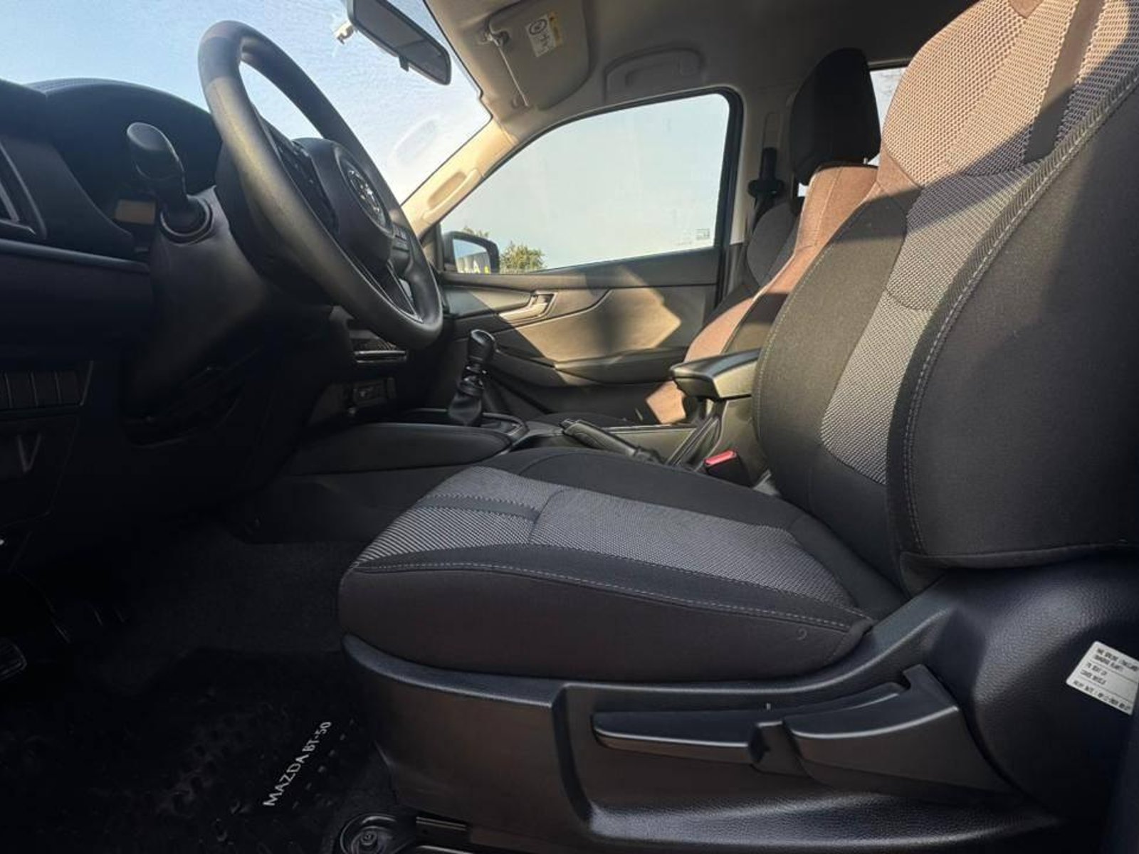 Mazda BT 50 4WD 3.0 2026 - Foto 5 de 20