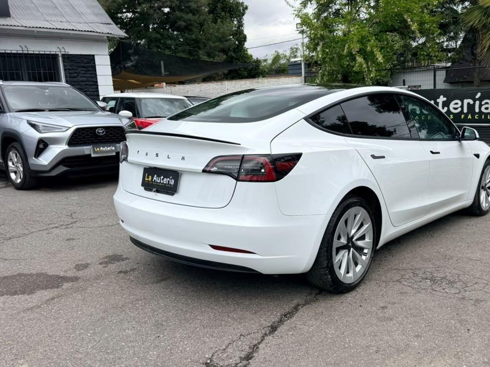 Tesla 3 2021 - Foto 4 de 19
