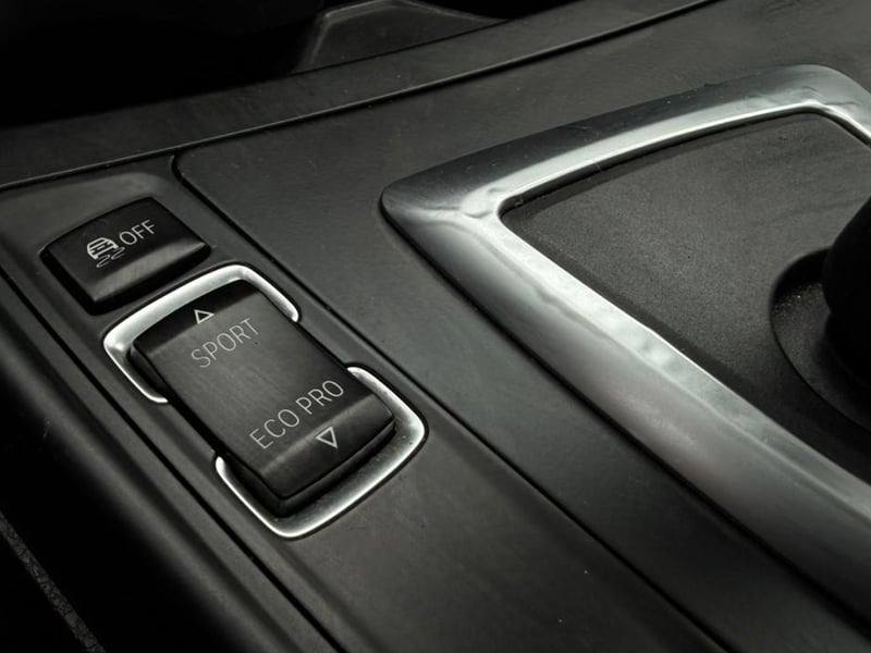 BMW 120i 2017 - Imagen 15 de 20