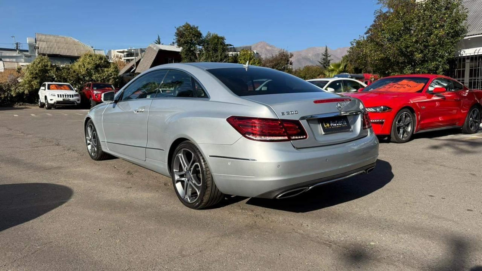 Mercedes Benz E200 2015 - Imagen 4 de 20