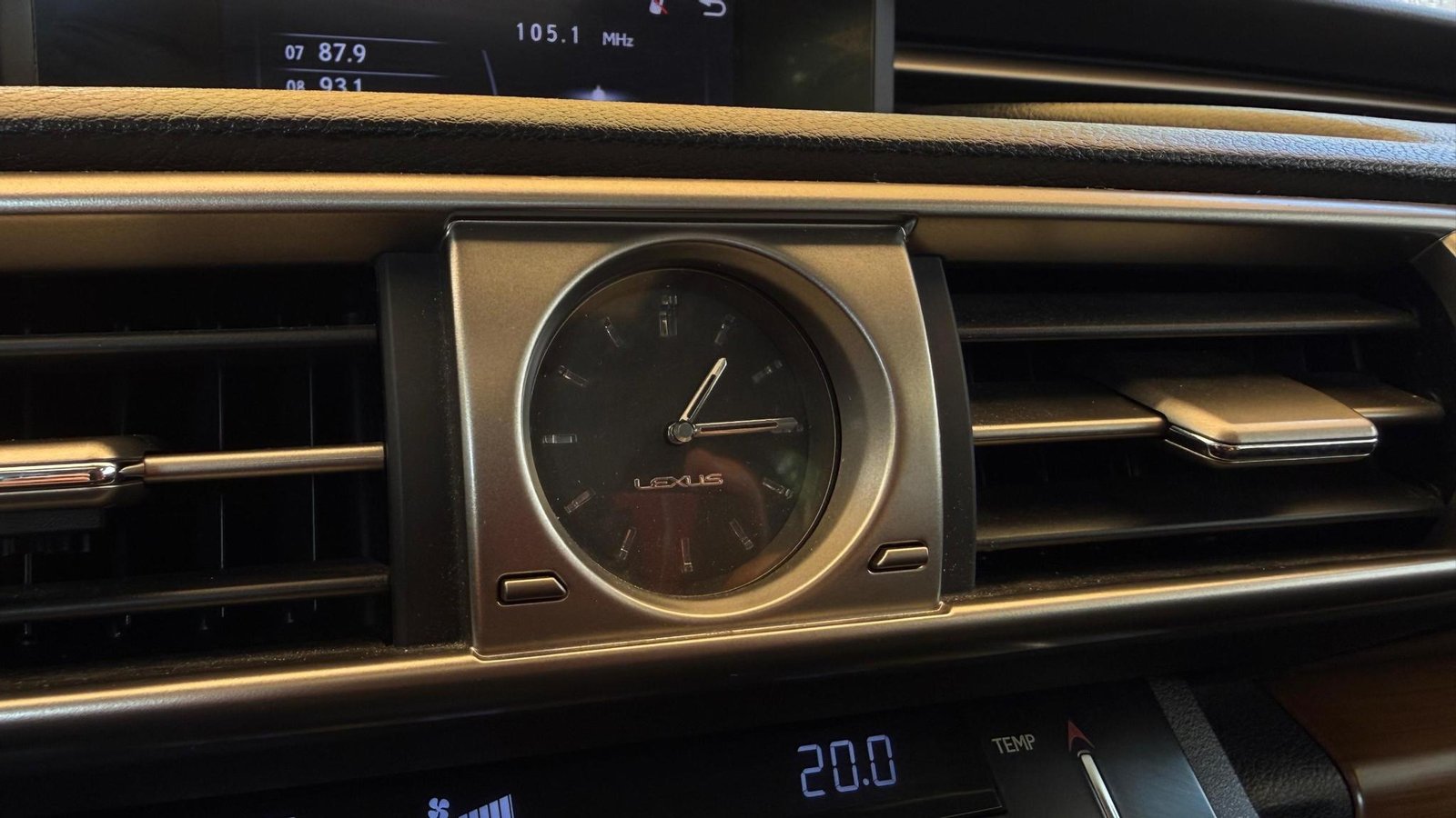 Lexus IS 2014 - Imagen 12 de 20