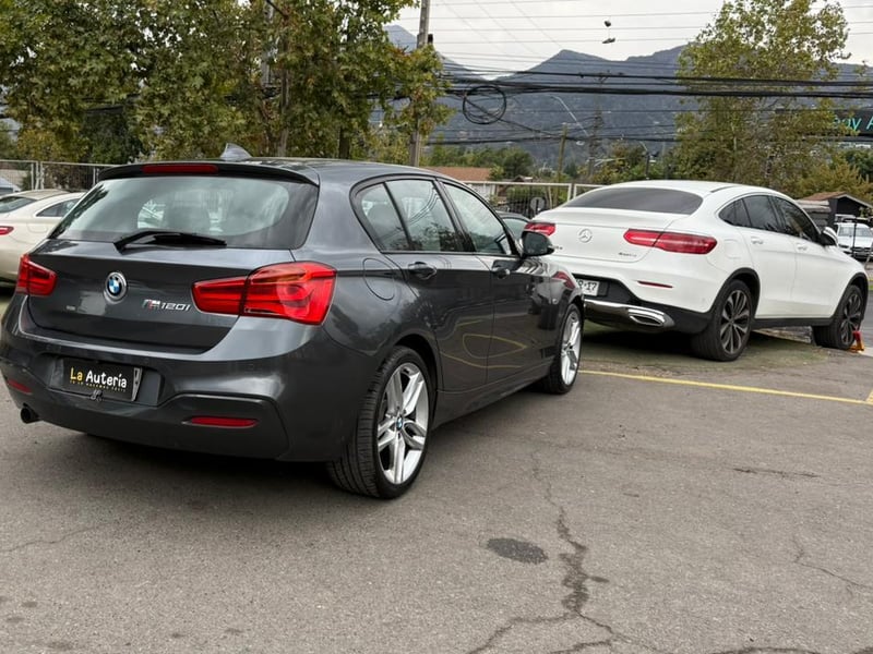 BMW 120i 2017 - Imagen 3 de 20