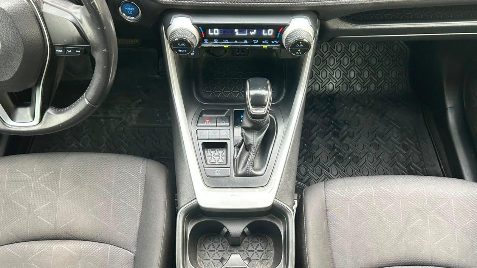Toyota Rav4 2020 - Imagen 16 de 20