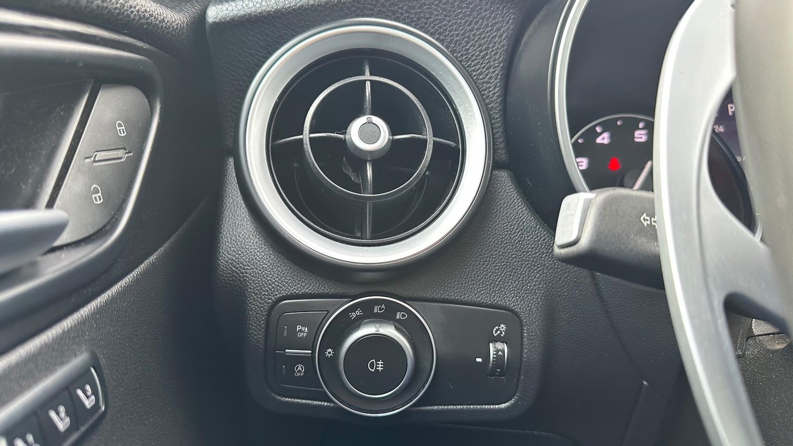 Alfa Romeo STELVIO 2020 - Imagen 20 de 20