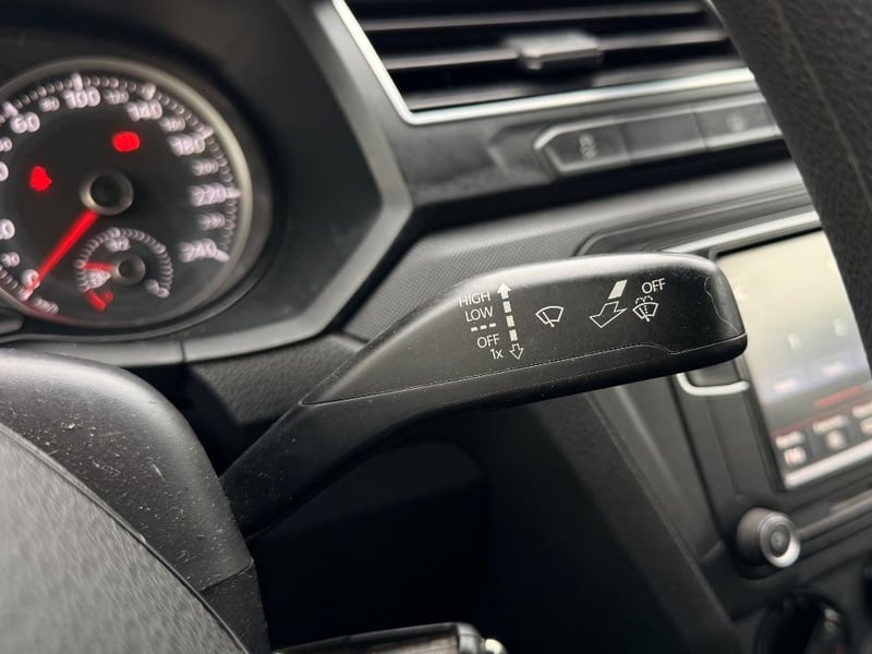 Volkswagen SAVEIRO 2023 - Imagen 18 de 19