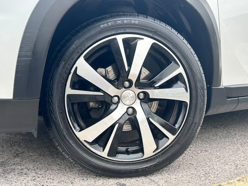 Peugeot 2008 2018 - Imagen 5 de 20