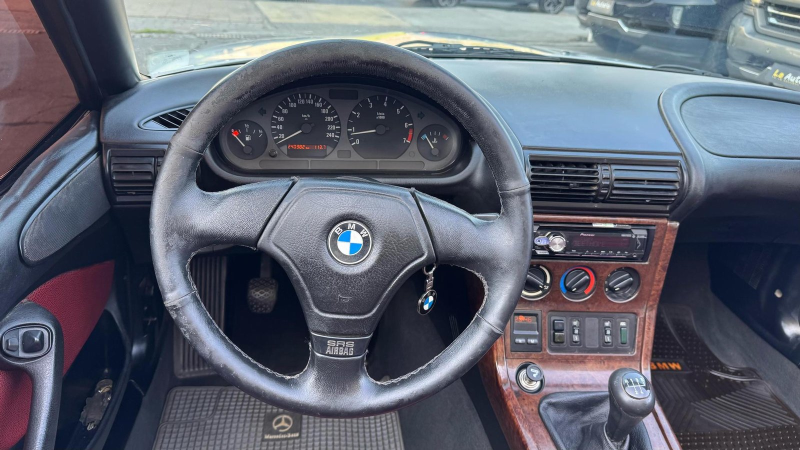 BMW Z3 1996 - Imagen 8 de 10