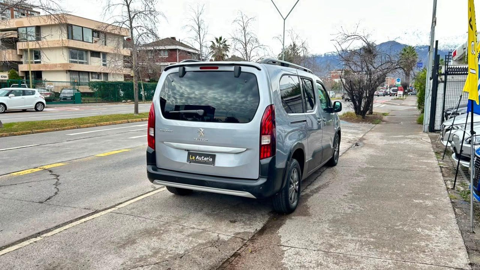 Peugeot Rifter 2022 - Imagen 3 de 20