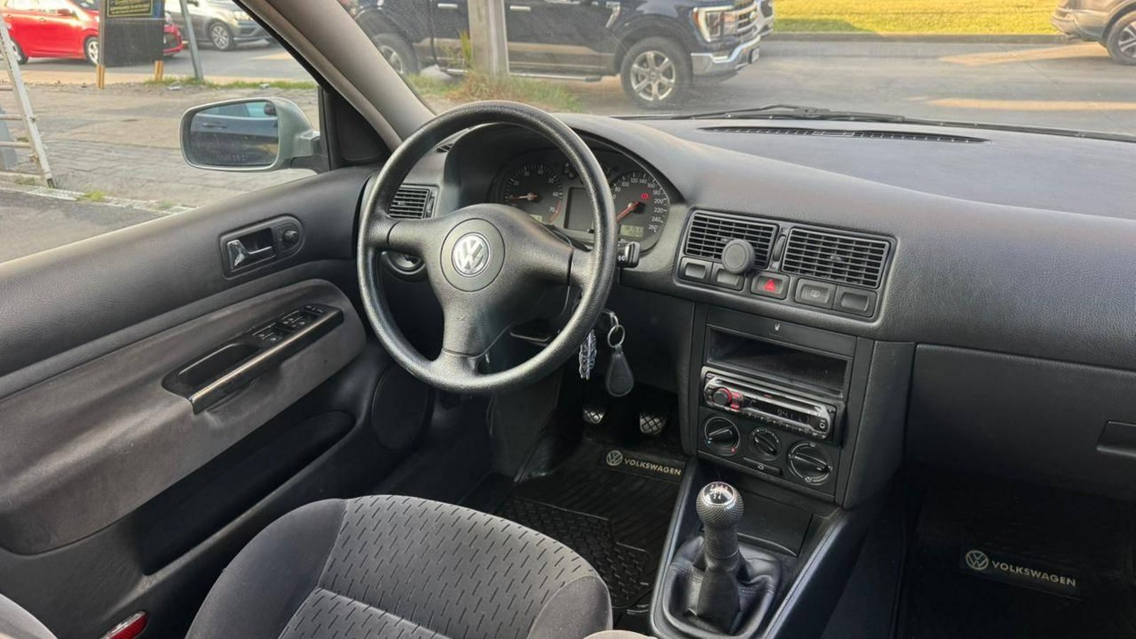 Volkswagen Golf 2007 - Imagen 6 de 16